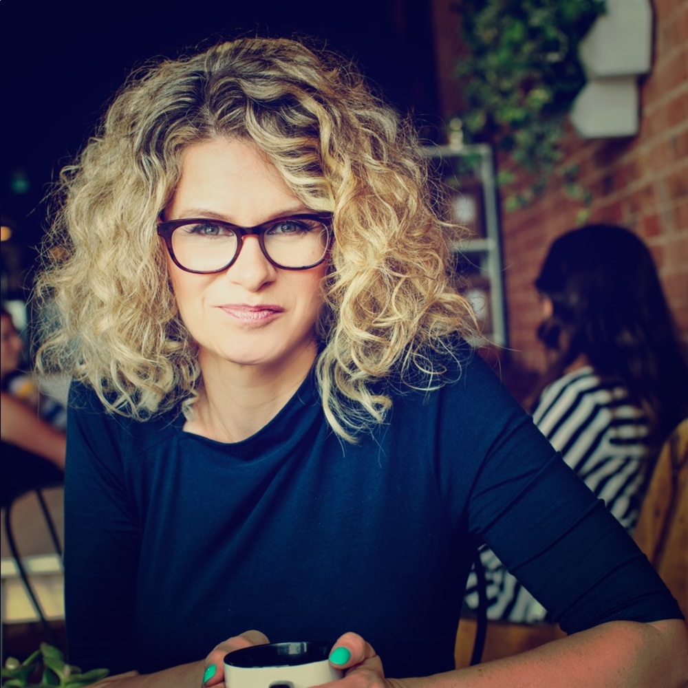Meet your Posher, Paula